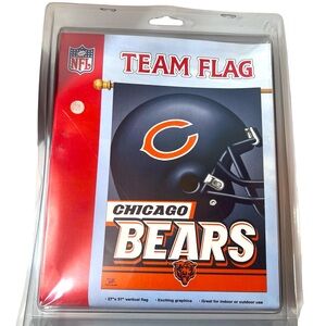 Vintage Large Chicago Bears Flag/Banner and Insulated Lunch Bag . New